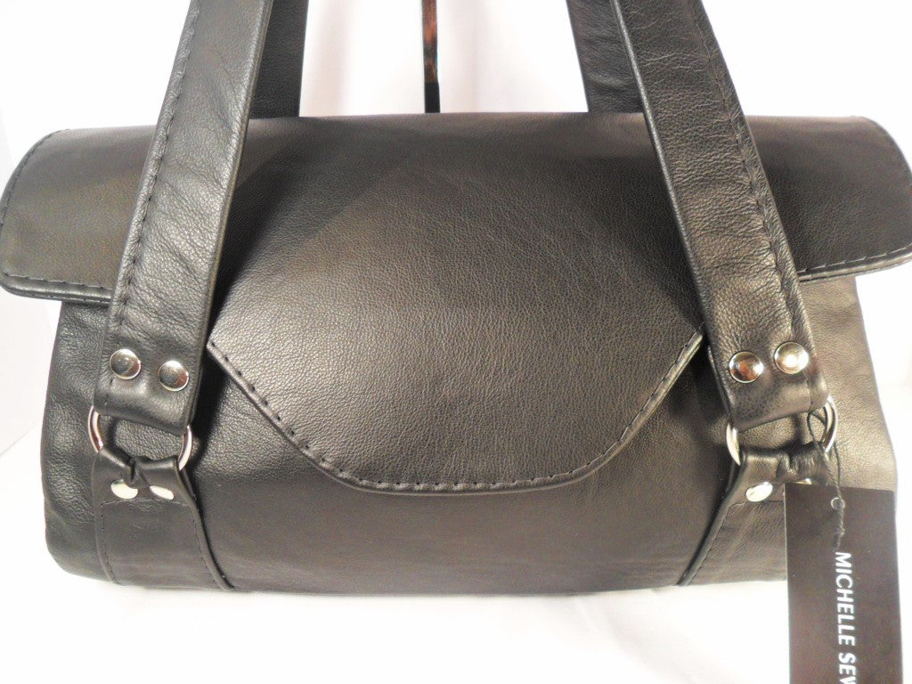 Chi Leather Handbag (Black)